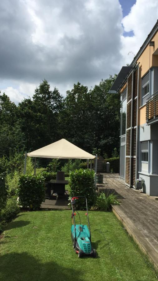 Rhoenhaus Mit Kreuzbergblick Bischofsheim an der Rhön Buitenkant foto