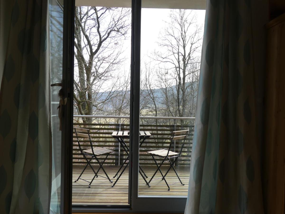 Rhoenhaus Mit Kreuzbergblick Bischofsheim an der Rhön Buitenkant foto